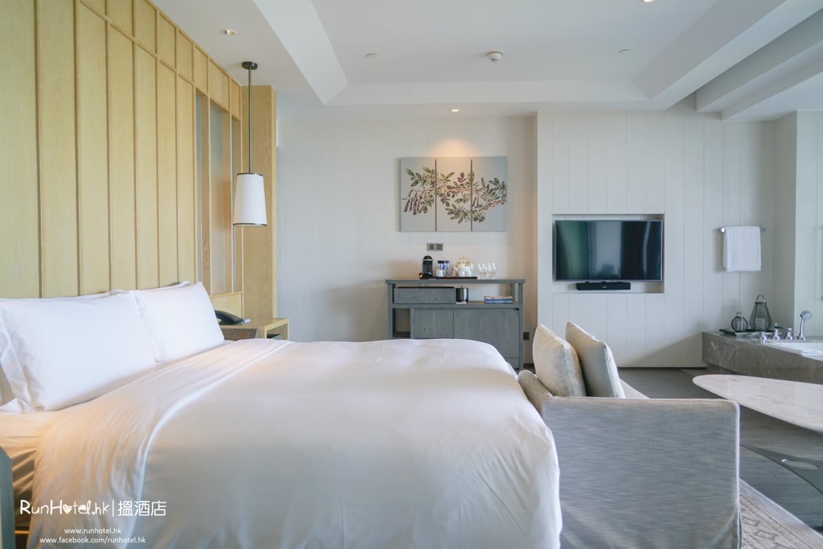 rosewood sanya hotel ocean view room