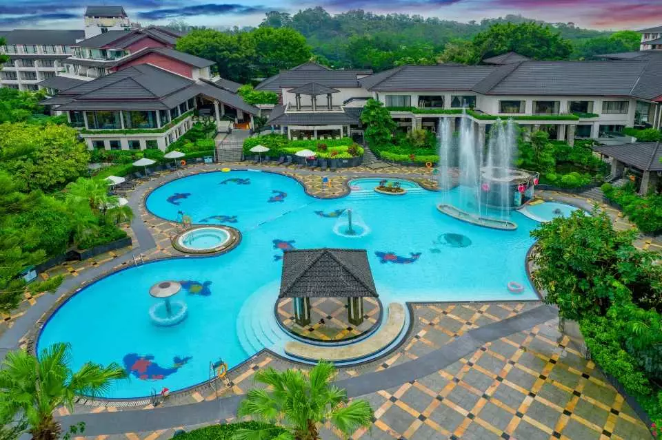 深圳觀瀾湖酒店_泳池.webp