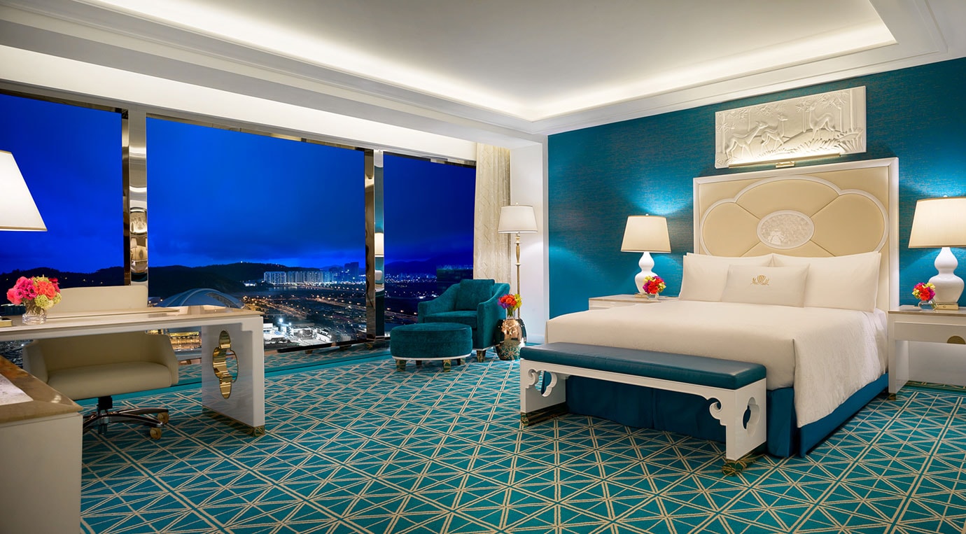 palace-room-main-visual-dt