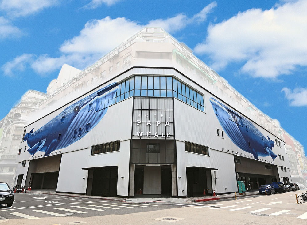 德立莊西門町昆明館 (Hotel PAPA WHALE)
