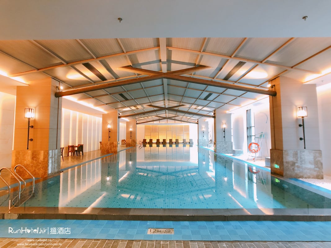 Marriott Hotel swimming Pool