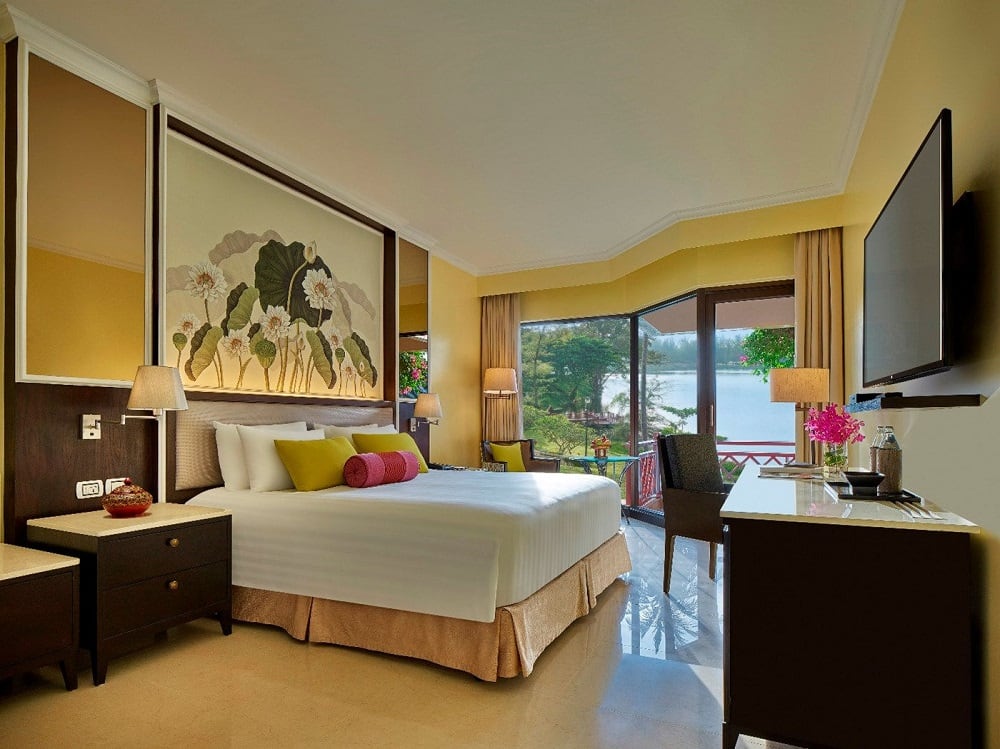 rs_1400x0_dtlp_deluxe_lagoon_view_room