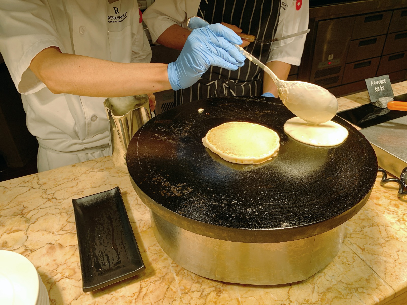 Café Renaissance Breakfast 8