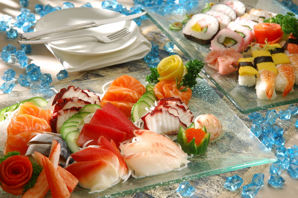 Sushi (hor).jpg