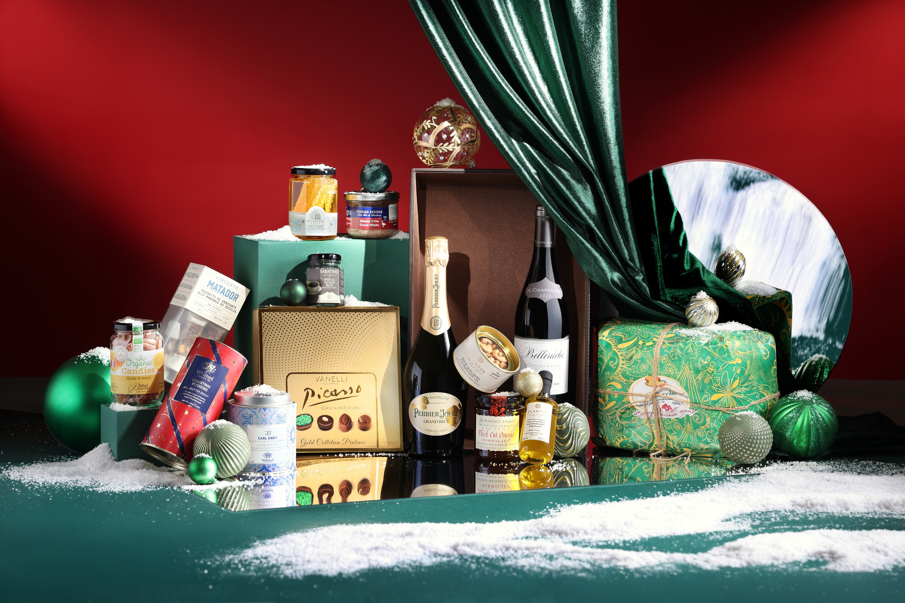 Indulgent Hamper 節日品味禮物籃.jpg