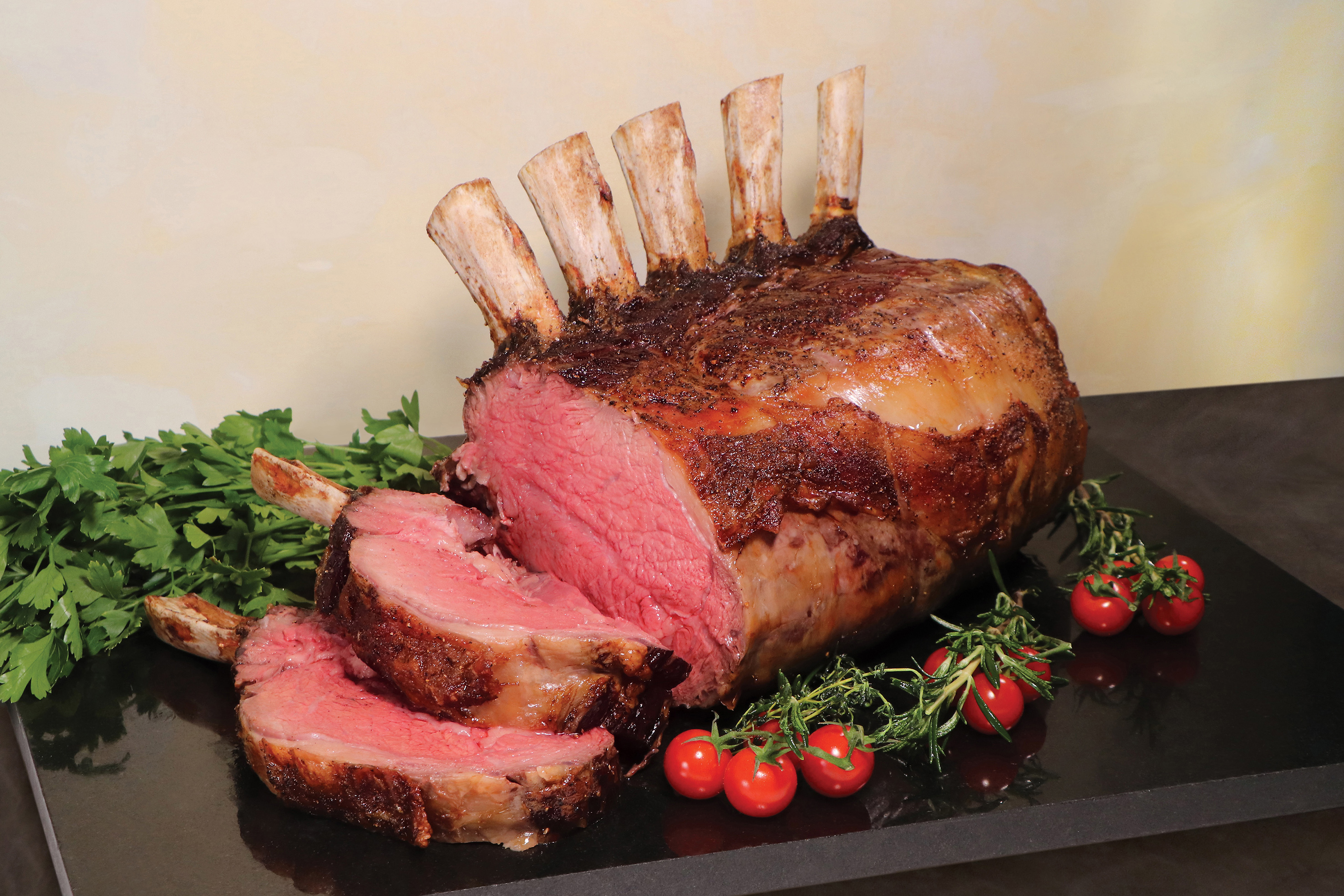 慢煮燒牛肉 Slow-Roasted Beef Prime Rib.jpg