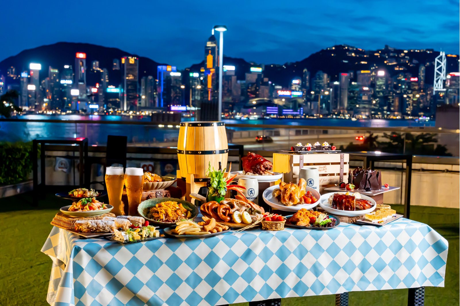 都會海逸酒店 The Patio 露天啤酒派對德國美食及維港景觀